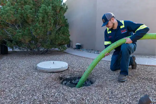 septic tank services West Elizabeth